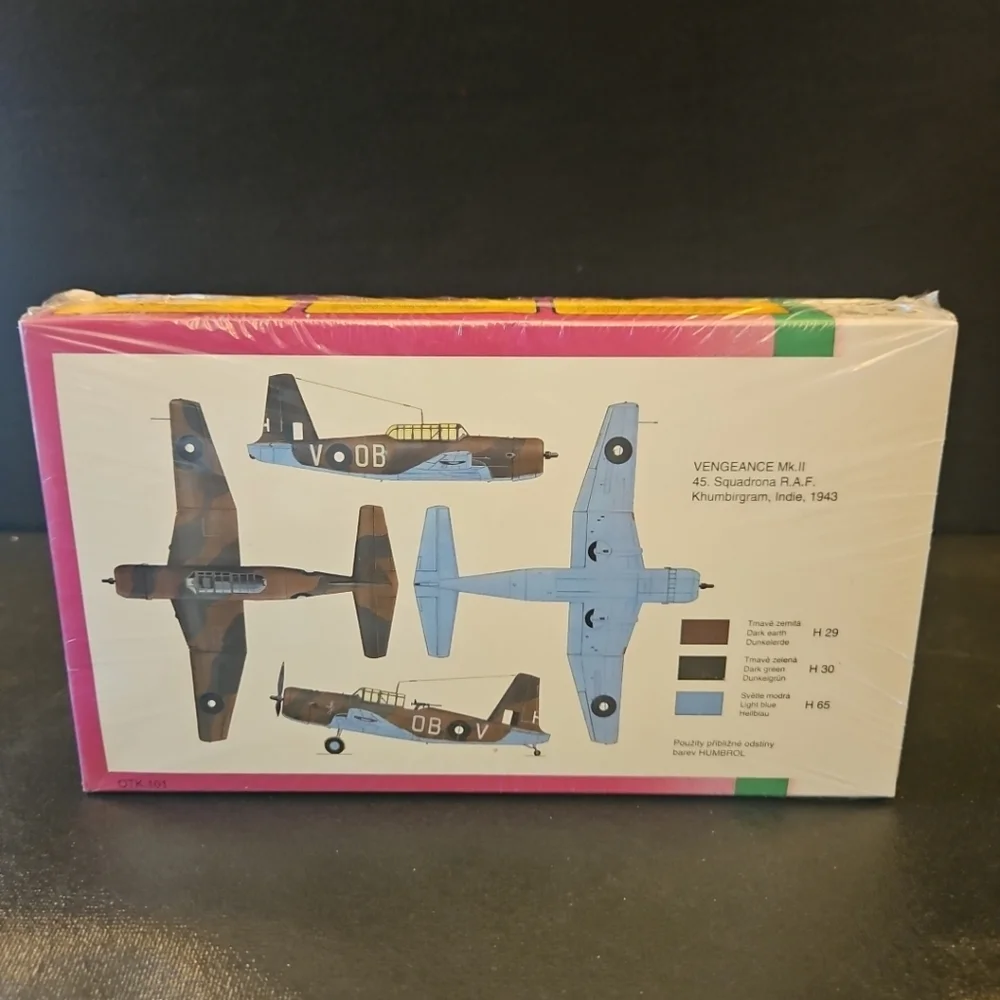SMER V-72/A-31 Vengeance Model‎ Kit